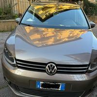 Touran Volkswagen 2011