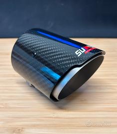 Scarico auto in carbonio