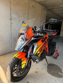 KTM SuperDuke GT 1290