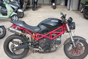Ducati Monster 695