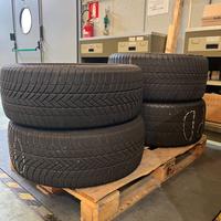 Pneumatici Invernali per Porsche Macan