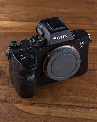 Sony A7RIII A7R III a7r3 28000 scatti solo corpo