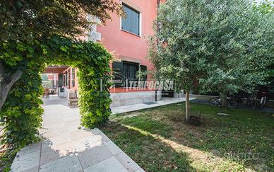 APPARTAMENTO PIANO TERRA CON GIARDINO!!!