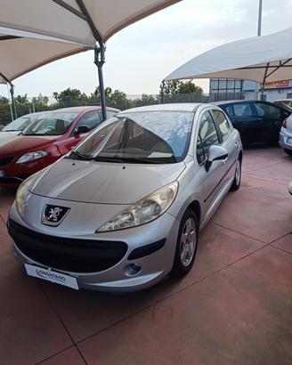 Peugeot 207 1.4 HDi 70CV 5p. X Line