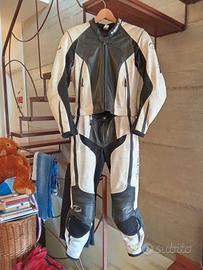 tuta due pezzi moto in pelle + stivali