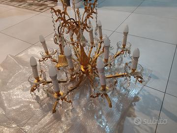 Lampadario stile antico