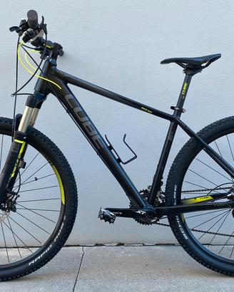 Mountain Bike CUBE Muscolare