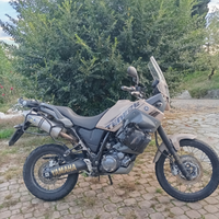 Teneré 660 color sabbia