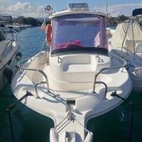 Pilotina 5,80 mt con motore Yamaha 115 cv,perfetta