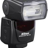 Flash Nikon SB700