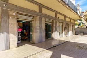 Locale Commerciale - Catania