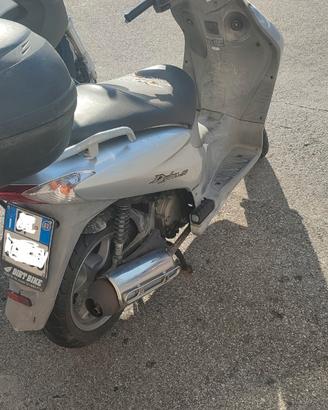 Scooter Honda Dylan 150