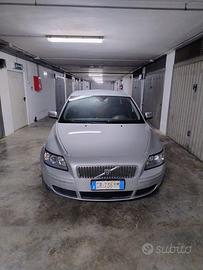 Volvo  V50 2.0D