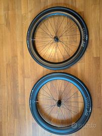 Ruote Carbonio DT SWISS ARC 1600 Spline 55 + GOMME