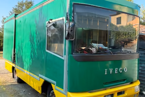 Autonegozio Rosticcieria ambulante iveco eurocargo
