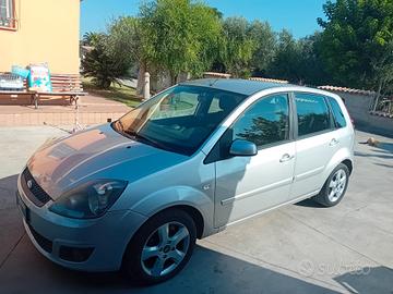 Ford Fiesta 1.4tdi