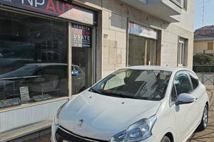 Peugeot 208 1.4 HDi NEOPATENTATI