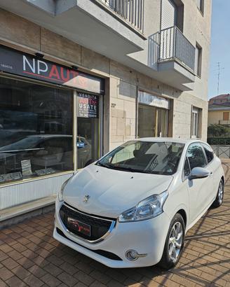 Peugeot 208 1.4 HDi NEOPATENTATI