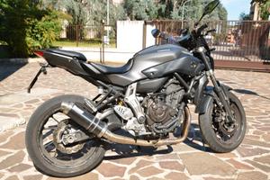 yamaha mt07 depotenziata a libretto