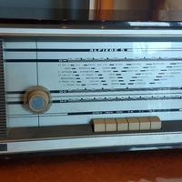 Radio valvolare Philips Alfiere 5 (modello 440BA)