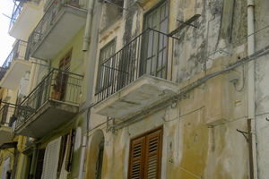 Palazzina da ristrutturare