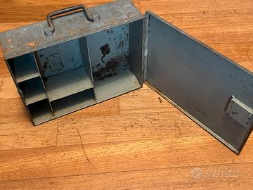 Cassetta metallo 1 guerra mondiale del Genio