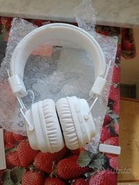 le cuffie bluetooth nuove bianche