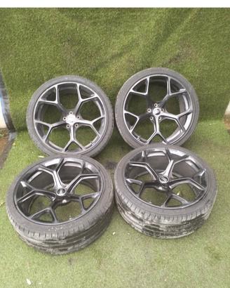 Cerchi e gomme Audi rs5 275/30/20