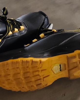 scarpe antinfortunistiche 