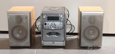 Impianto stereo lettore cassette CD radio United