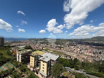 3 LOCALI A NAPOLI