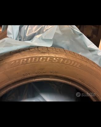 N.  2 pneumatici Fiat 500X