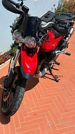 Moto Guzzi  V85 TT