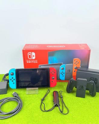 Nintendo Switch con Custodia