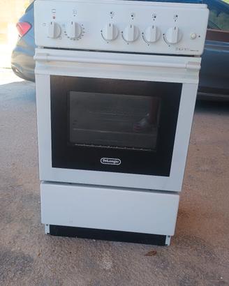 cucina a gas De longhi