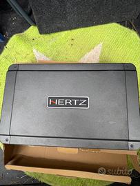 Amplificatore e subwoofer