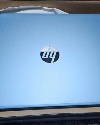 Pc Portatile HP Core Ultra 7, 1TB SSD, 16 GB, 2K