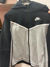 FELPA TECH GRIGIA E NERA ORIGINALE