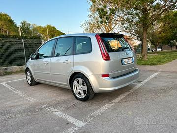 Ford CMax