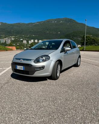 Fiat punto 1.2 virgin radio