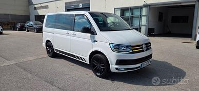VW Multivan Black Edition