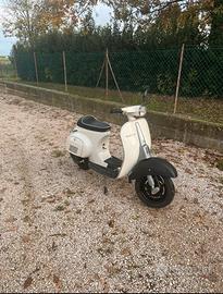 Vespa 50 Special