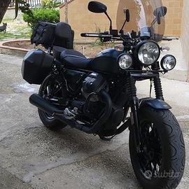 Moto Guzzi bobber V9 - 2019