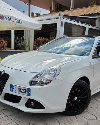 Giulietta Quadrifoglio 1750 TBi 88.000 KM Manuale