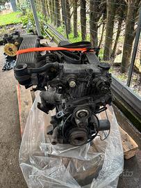 Alfa 75 Twin Spark 2000 motore