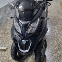 Piaggio MP3 300 - 2015