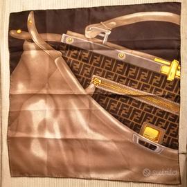 Foulard FENDI in pura seta - cm. 56x56