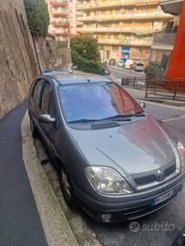 Renault scenic 2