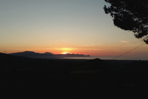 Grisi' PA VILLETTA 4 VANI con terreno