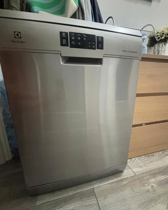 Lavastoviglie Electrolux ESF8660ROW